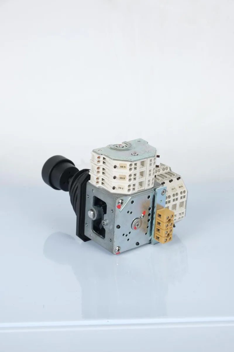 Multi-axis Controller AT11-3