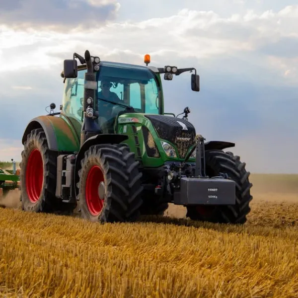 industrial-joysticks-in-agriculture